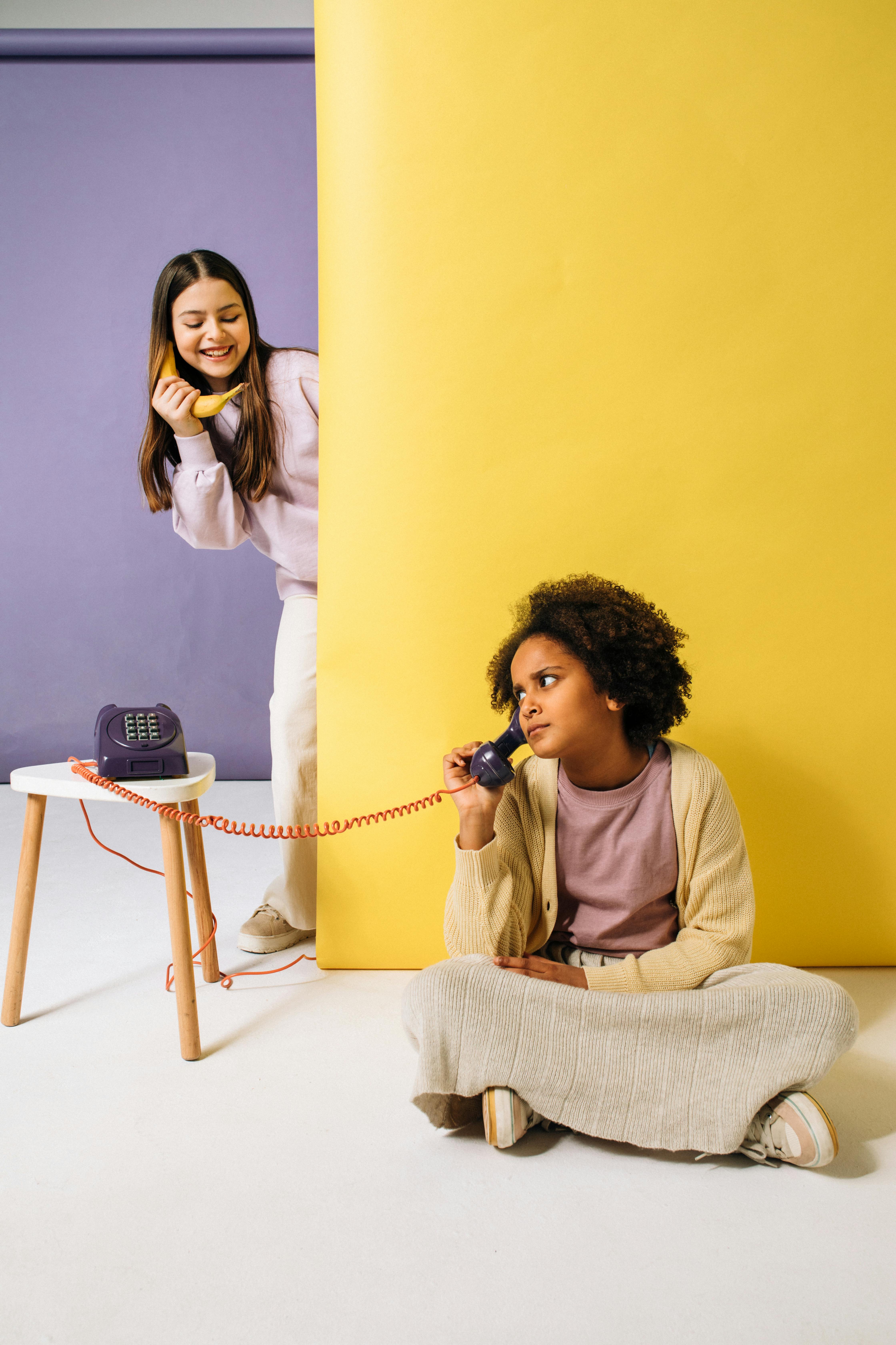 影视更新海报图：电影质感光影